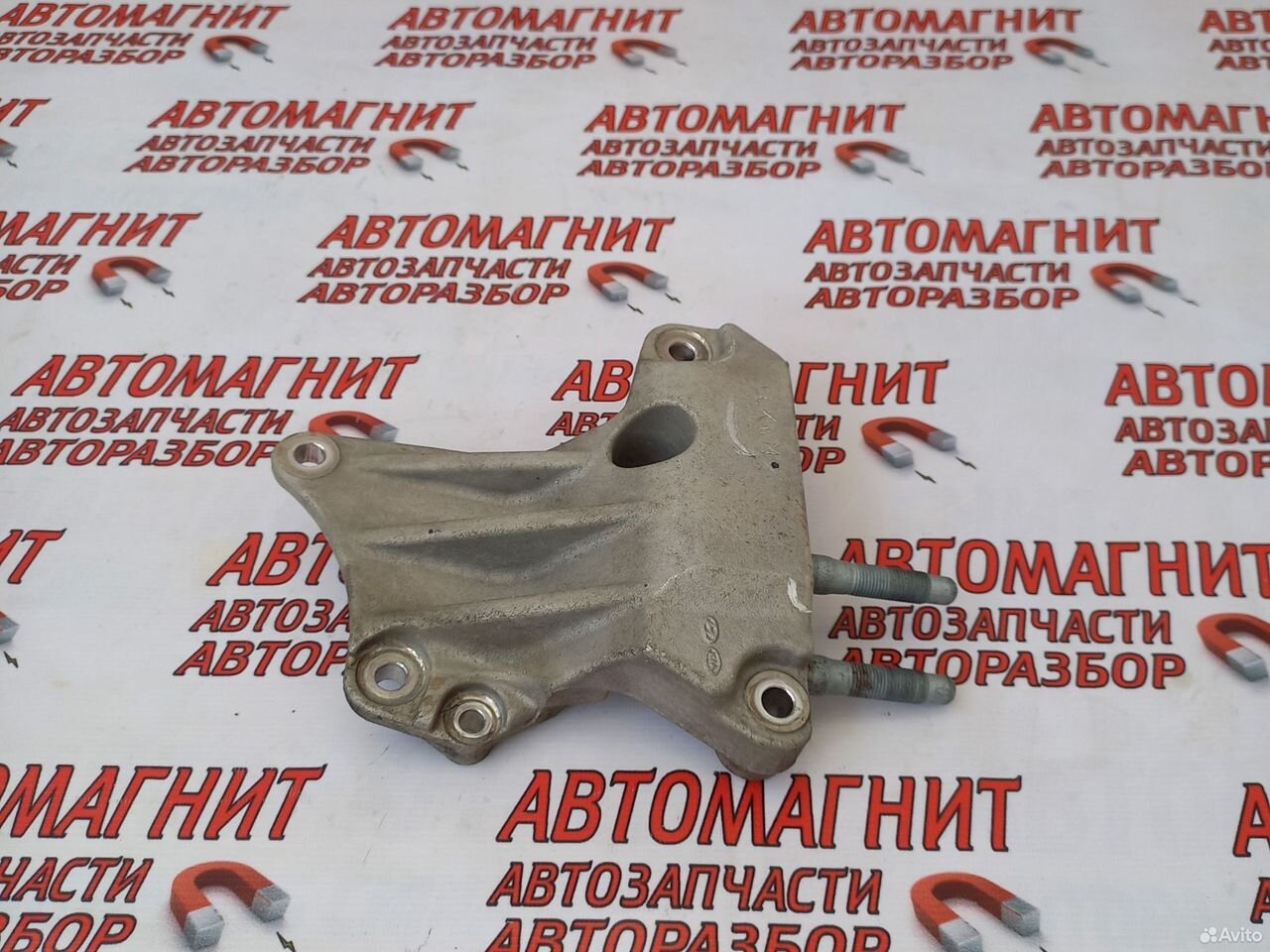 Кронштейн двигателя правый Киа Спортейдж 4 G4KJ