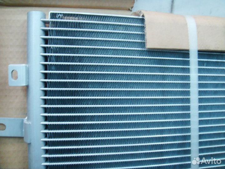 Радиатор кондиционера Hyundai Starex H-1