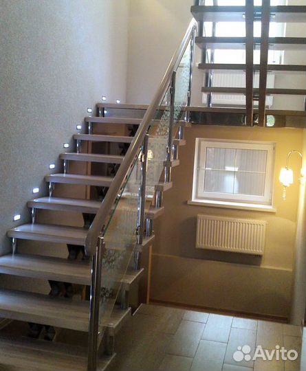 Лестница металлическая на второй этаж