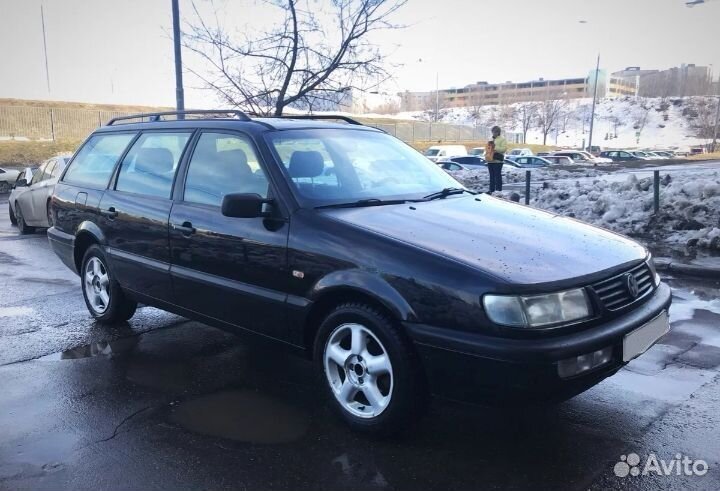 Volkswagen Passat 2.0 МТ, 1995, битый, 143 000 км