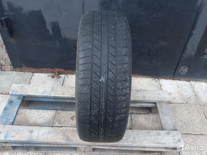 Goodyear Wrangler HP 235/60 R18 Y