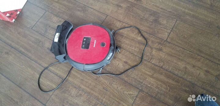 Робот пылесос