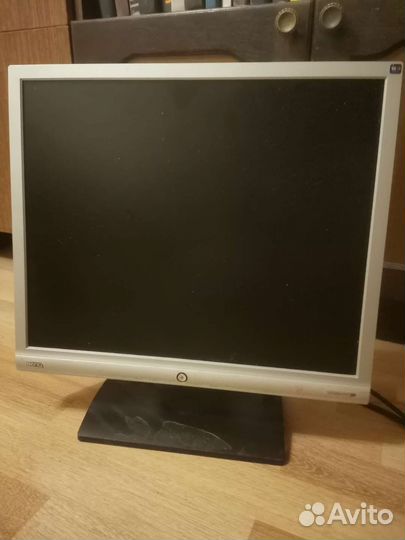 Монитор Benq