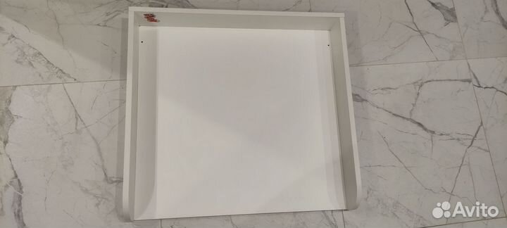 Пеленальный стол