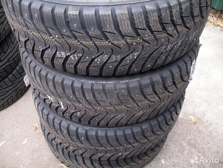 Kumho WinterCraft SUV Ice WS31 225/60 R18 104T