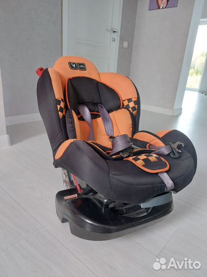 Детское автокресло от 0 до 25 кг