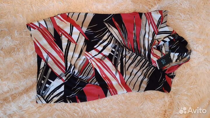 Новая туника- платье с коротким рукавом