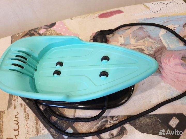 Беспроводной утюг redmond RI-C234