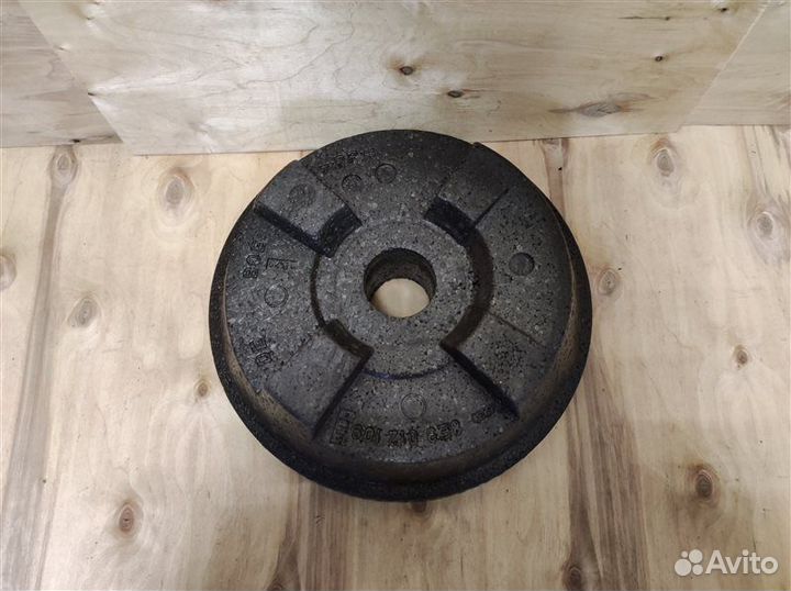 Ниша инструмента Audi A4 B7