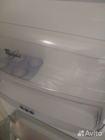 Холодильник whirlpool