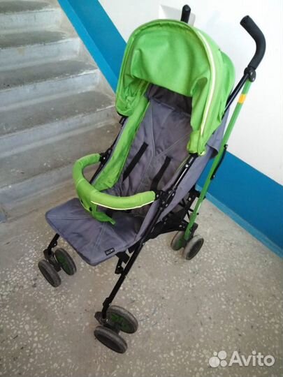 Коляска трость с накидкой на ножки и дождевиком