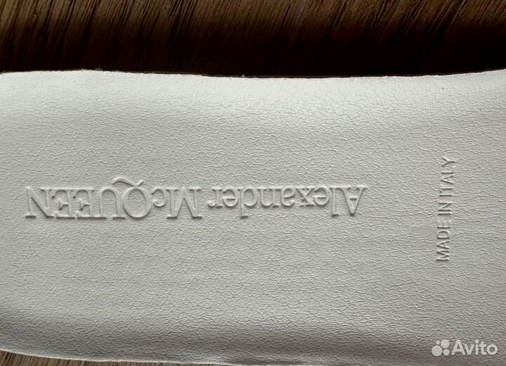 Кеды Alexander Mcqueen белые