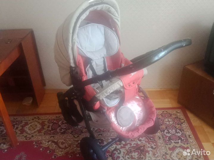 Продам детскую коляску