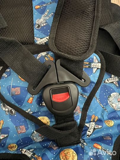 Бескаркасное автокресло