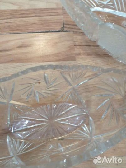 Хрустальные ладьи, ваза