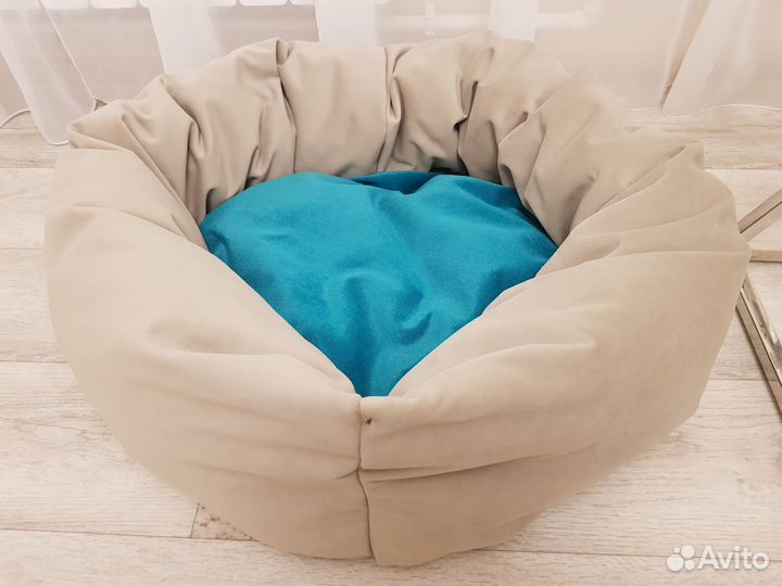 Лежанка для собак