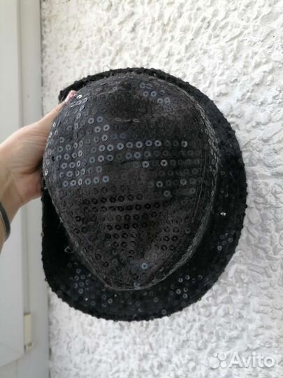 Шляпа с пайетками