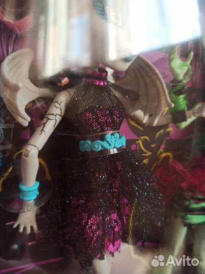 Monster High Zombie Shake Rochelle and Venus