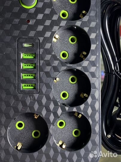 Сетевой фильтр 5 розеток 4+1USB