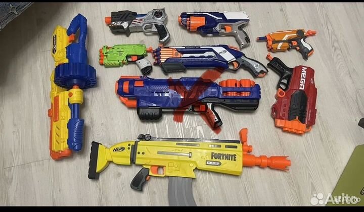 Nerf бластеры