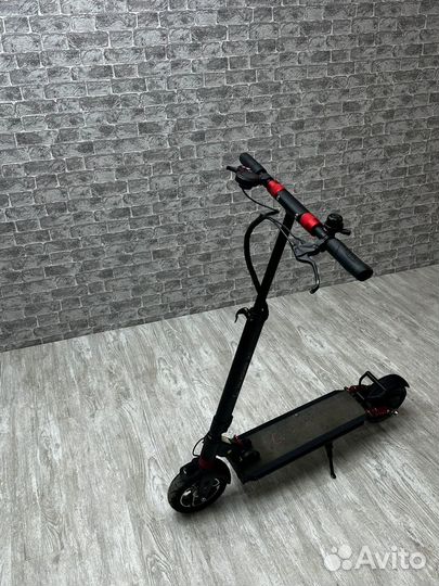 Электросамокат kugoo X1