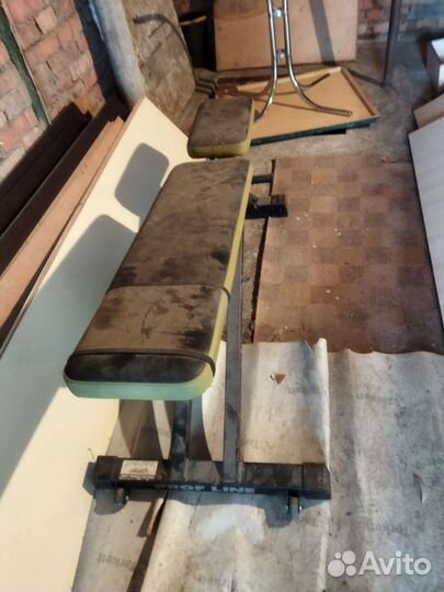 Стойки для жима штанги