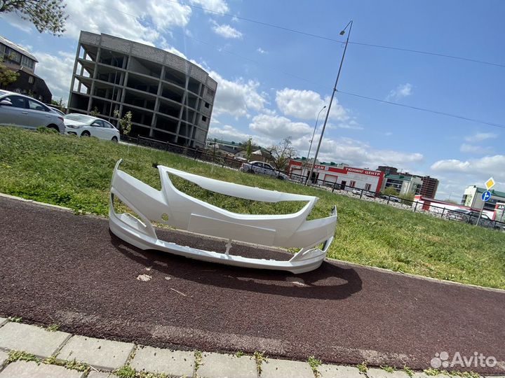 Бампер передний hyundai solaris 2015 белый