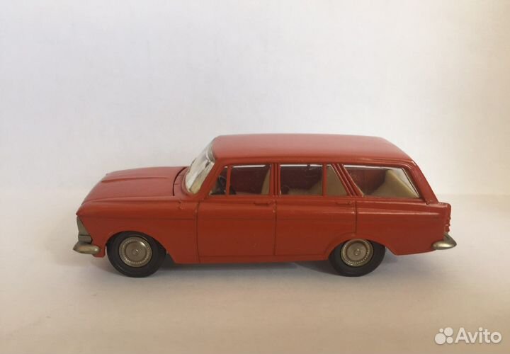 Модель автомобиля Москвич 426 А3