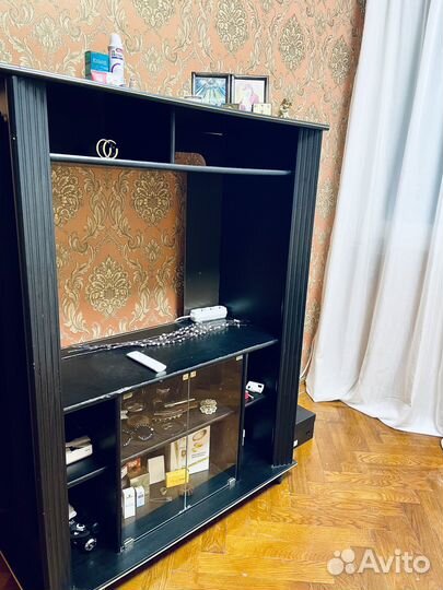 Тумбочка под телевизор