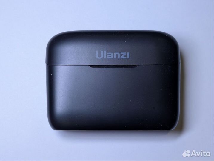 Беспроводной микрофон Ulanzi J12