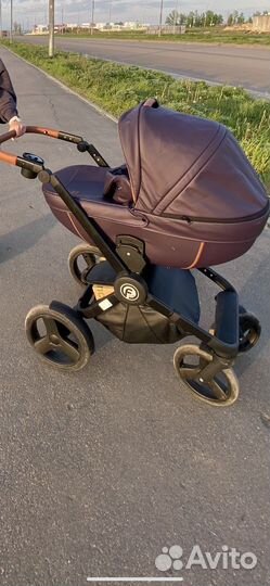 Детская коляска Verdi Futuro 3 в 1