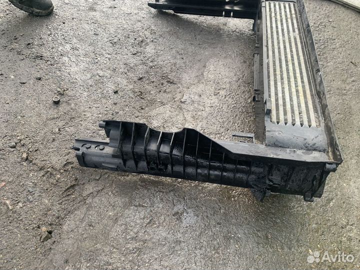 Интеркулер BMW 5 E60/E61 (2003 - 2010)