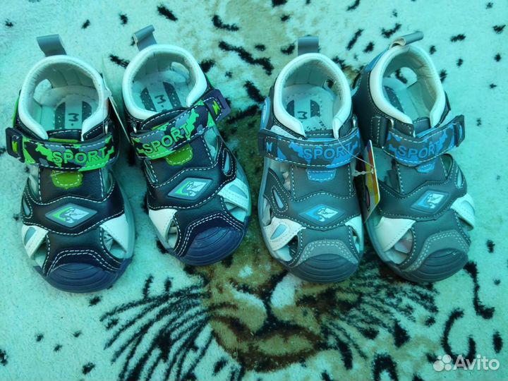Сандали новые