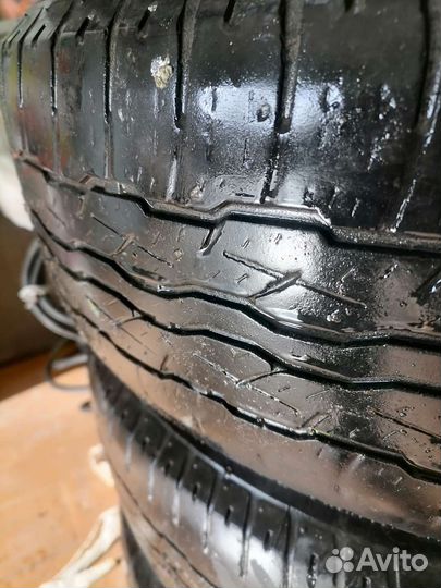 Bridgestone Dueler 684 225/65 R17