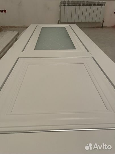 Дверь со стеклом, 2 шт