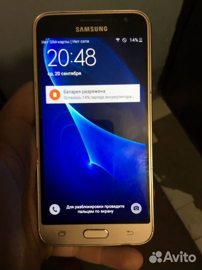 Телефон Samsung j3 2016