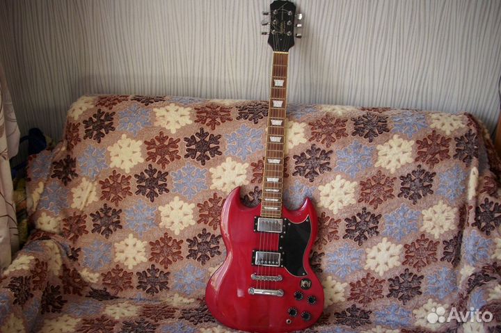 Гитара Maxtone Traditional series Custom Hand made
