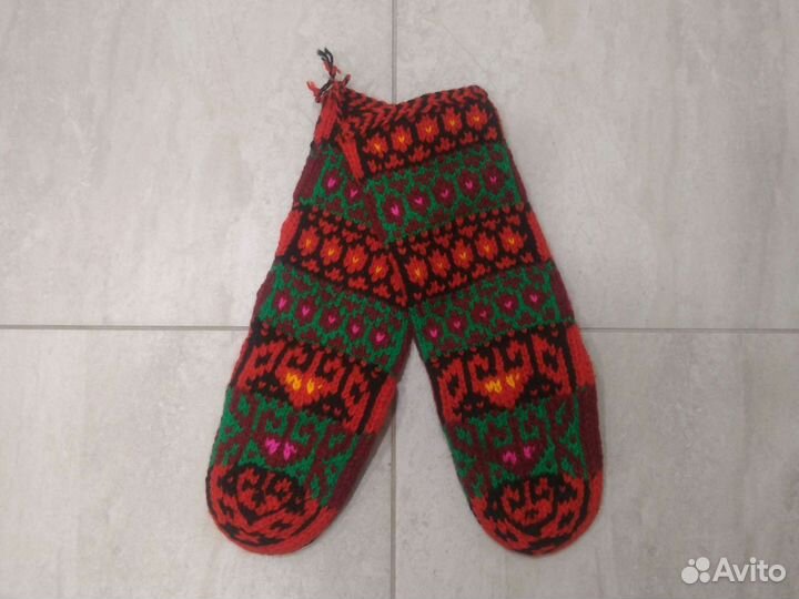 Носки ручной работы новые 36-40 размер