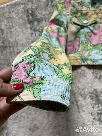 Куртка bershka