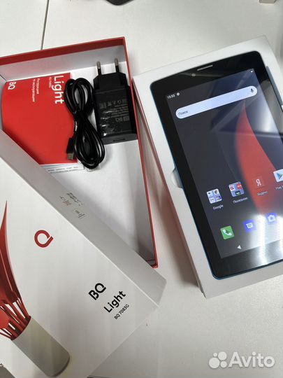 Планшет BQ 7083