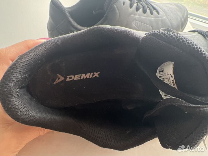 Кроссовки demix 40