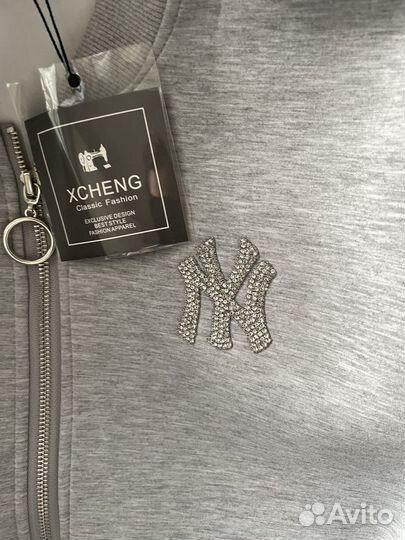 Новая куртка женская