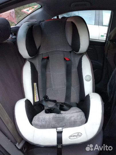 Автокресло evenflo