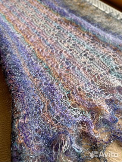 Пуховые платки, подарок