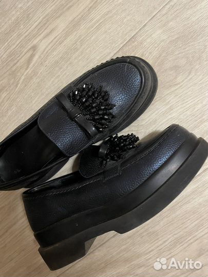 Лоферы женские