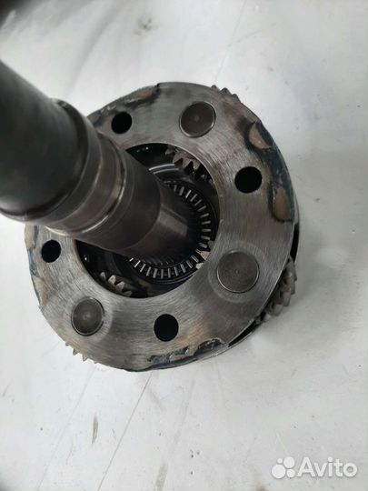 Вал АКПП с планетарной шестерней Mercedes-Benz