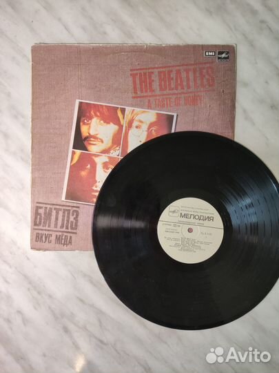 Виниловые пластинки Кино, Iron Maiden, David Bowie