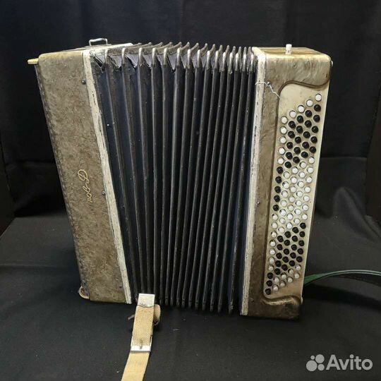 Аккордеон и баян СССР