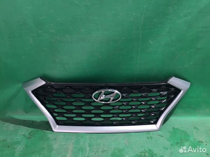 Решетка радиатора Tucson