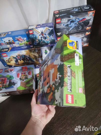 Новый Lego Minecraft 21178 Лисья хижина